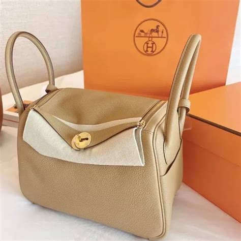 hermes lindy biscuit|Lindy 26 bag .